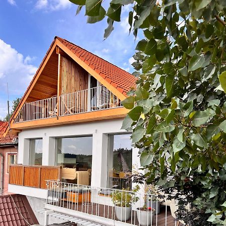 Shard Boutique Hotel-Adult Only Braşov Dış mekan fotoğraf