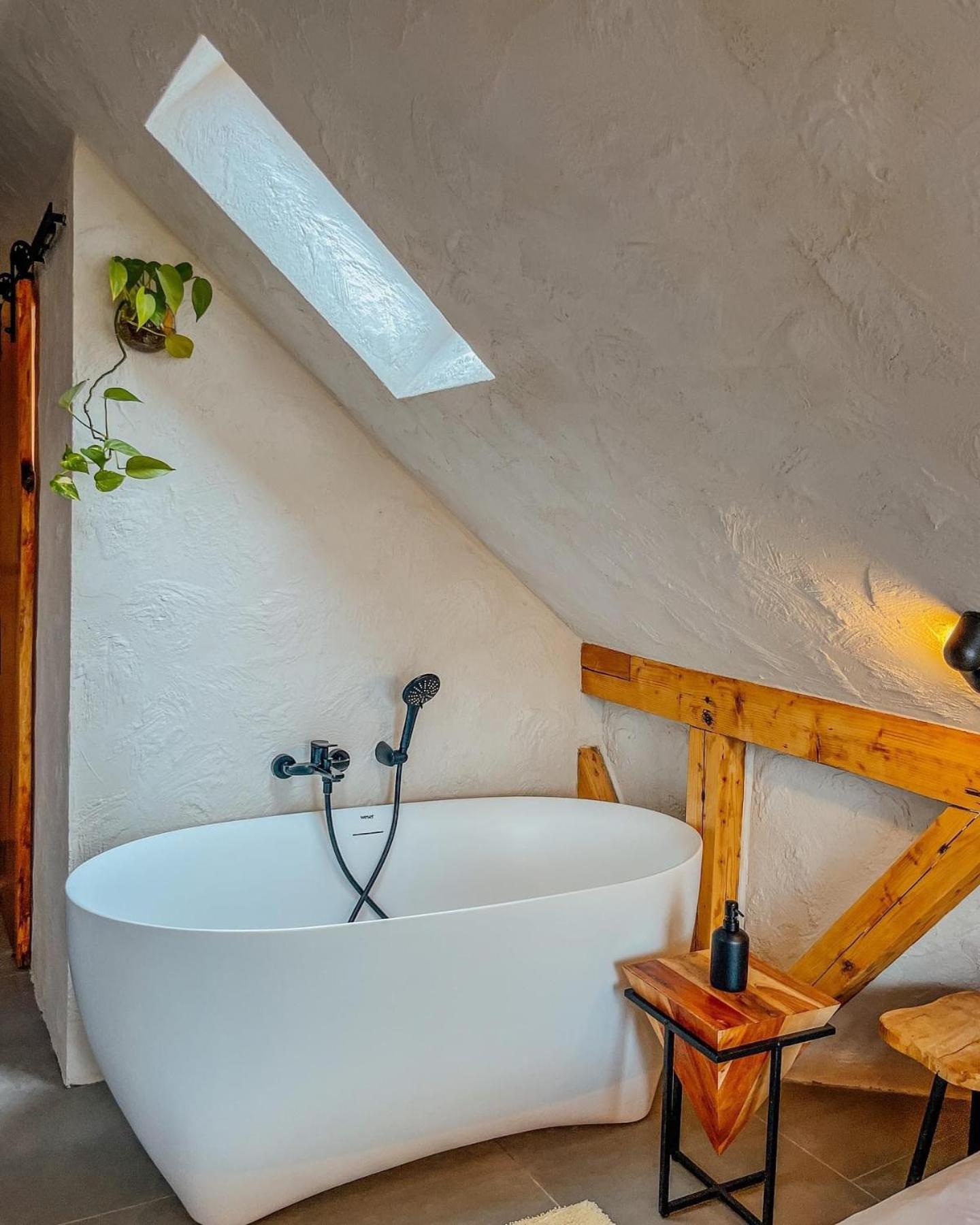 Shard Boutique Hotel-Adult Only Braşov Dış mekan fotoğraf